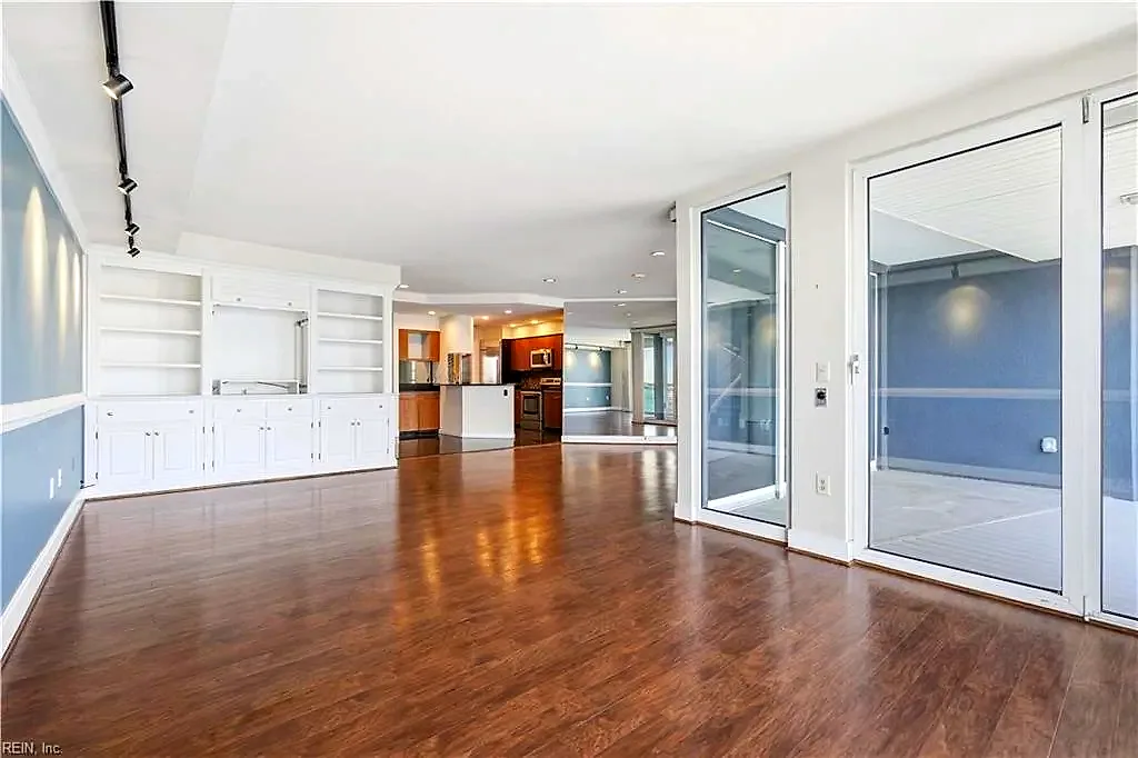 40 Rader ST #505, NORFOLK VA 23510 thumb 8