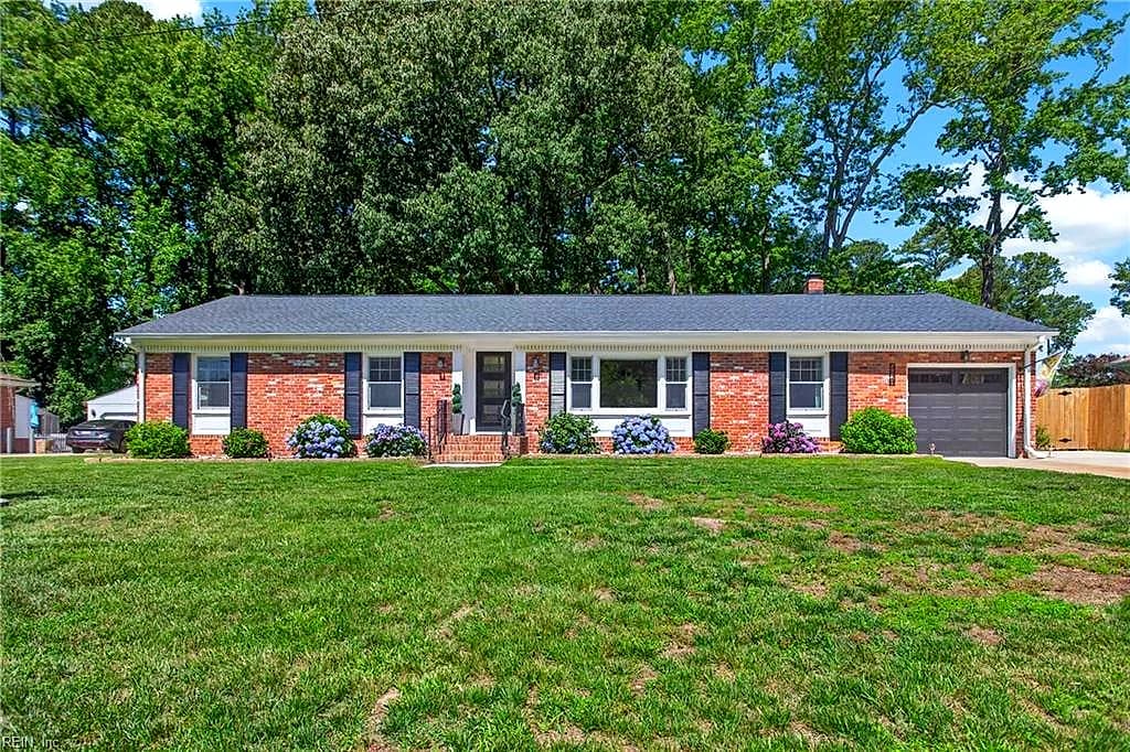 2828 Meadow DR, CHESAPEAKE VA 23321 - Main photo