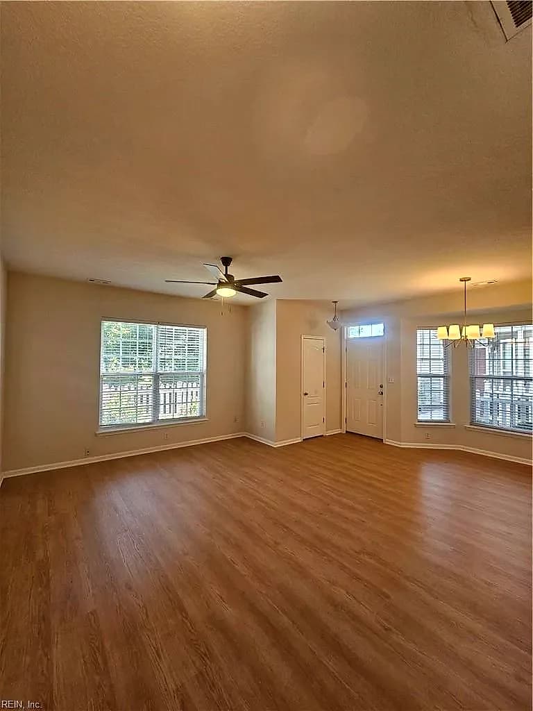 604 Teton CIR, SUFFOLK VA 23435 - Photo 5