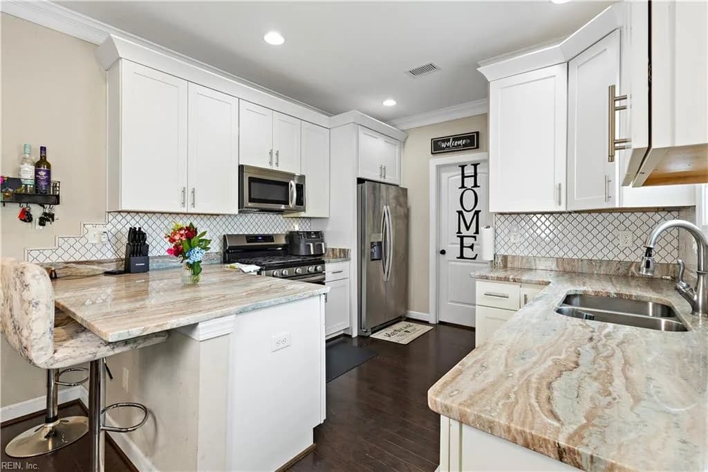 152 S Gum AVE, VIRGINIABEACH VA 23452 thumb 12