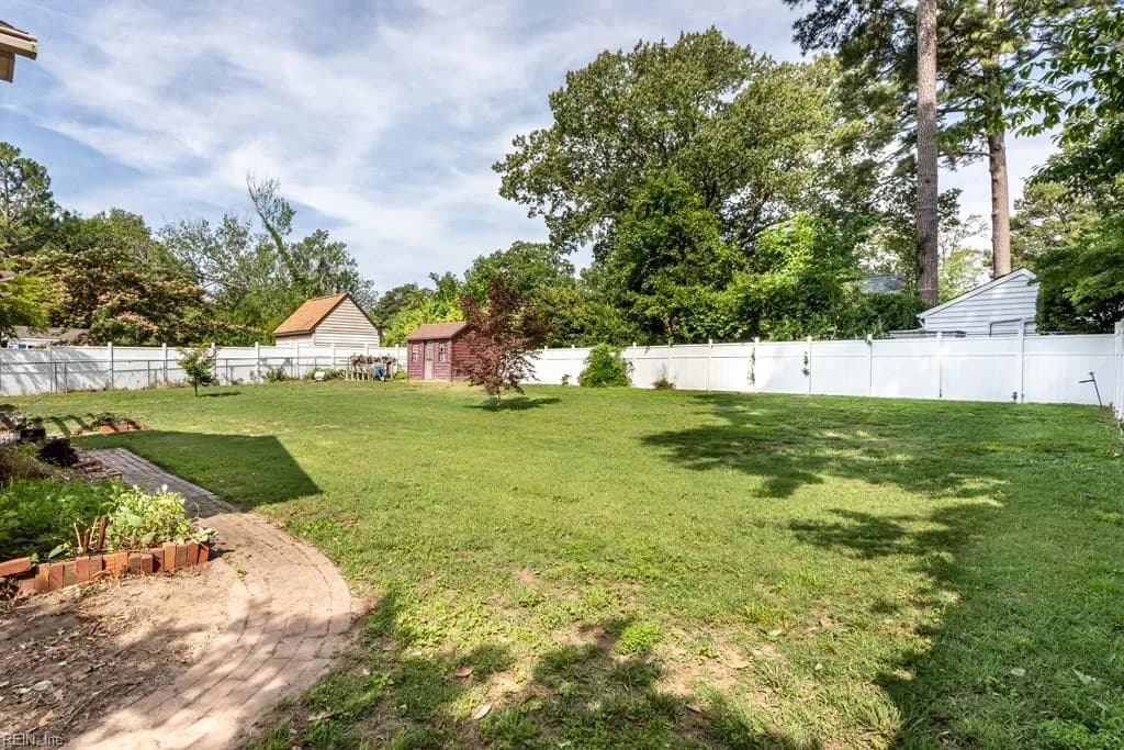 87 Waterview DR, NEWPORTNEWS VA 23608 thumb 6