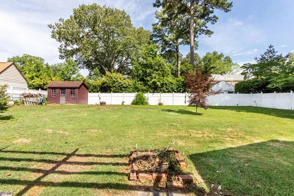 87 Waterview DR, NEWPORTNEWS VA 23608 thumb 9
