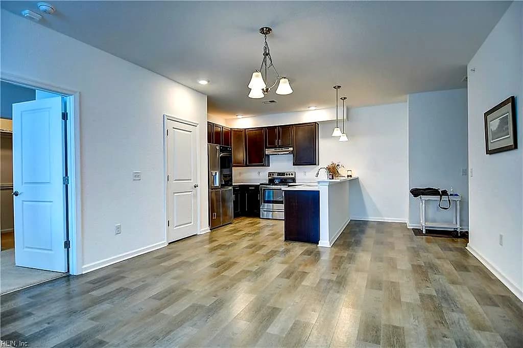 1733 Dromolin DR #304, VIRGINIABEACH VA 23456 thumb 12