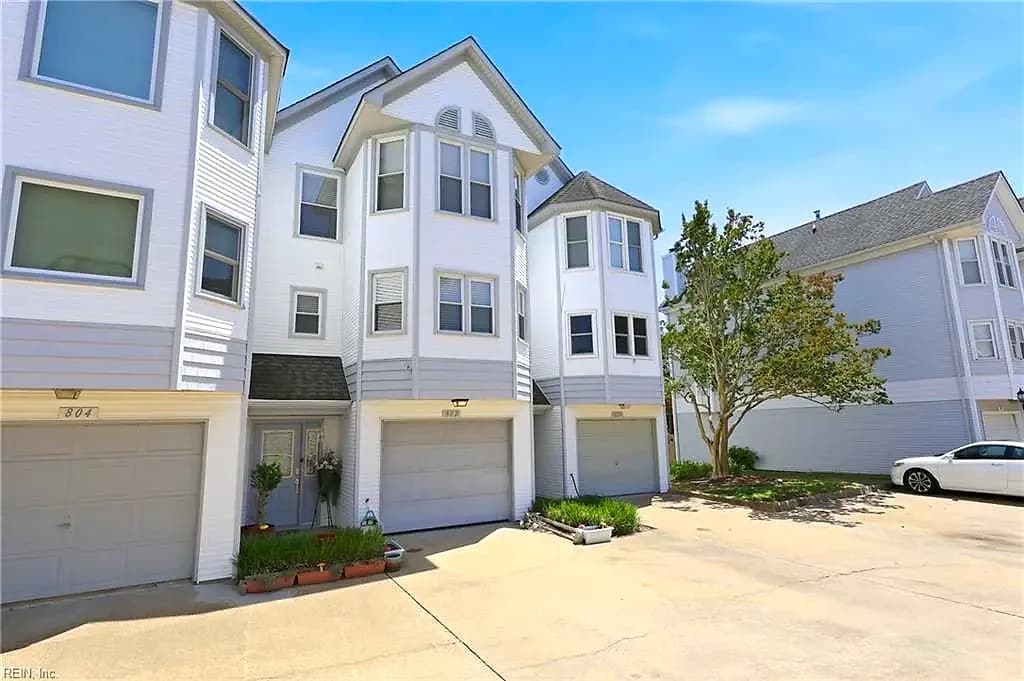 802 Baltic WALK, VIRGINIABEACH VA 23451 - Photo 5