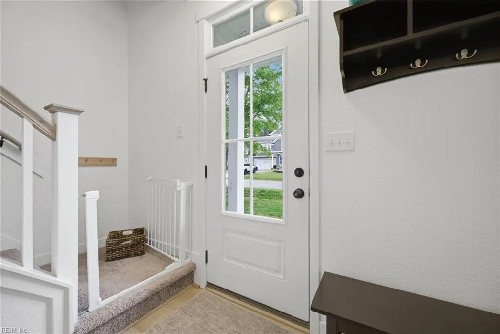 2053 Burson DR, CHESAPEAKE VA 23323 - Photo 4