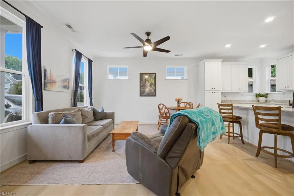 2053 Burson DR, CHESAPEAKE VA 23323 thumb 7