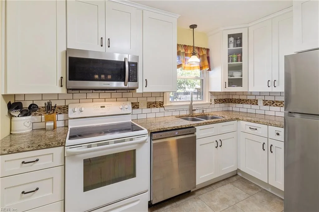 380 Belgrave RD, NEWPORTNEWS VA 23602 thumb 8