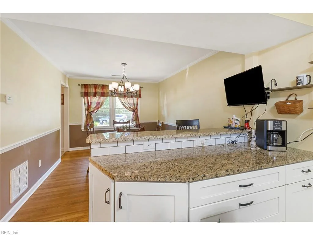 380 Belgrave RD, NEWPORTNEWS VA 23602 thumb 9