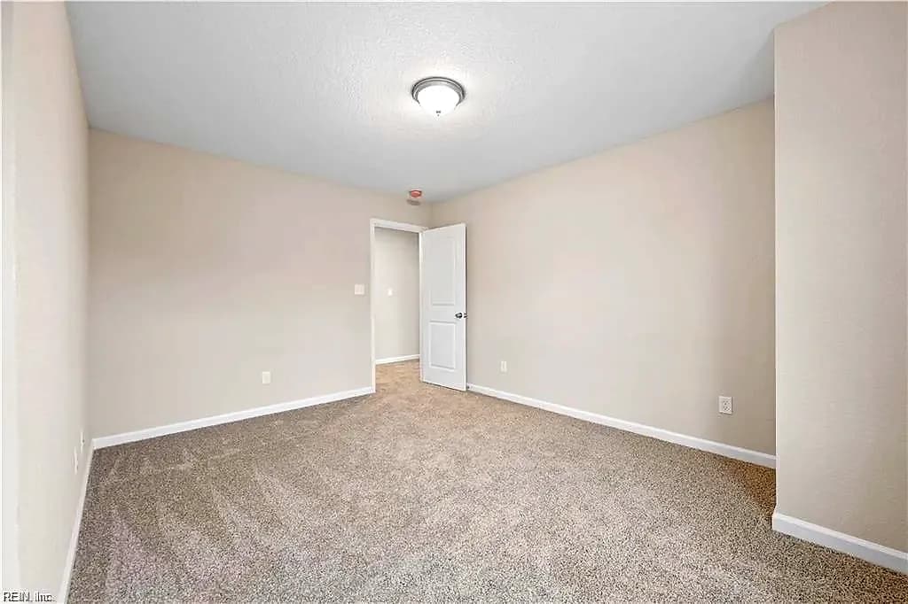 2414 Hanson AVE, NORFOLK VA 23504 - Photo 5