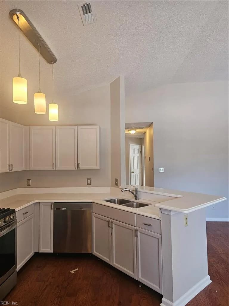 804 Newday CT, NEWPORTNEWS VA 23602 thumb 9