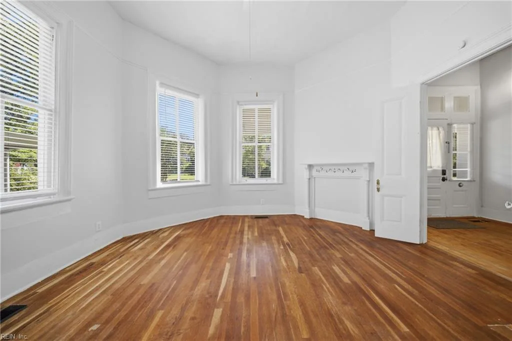 504 N High ST, FRANKLIN VA 23851 thumb 10