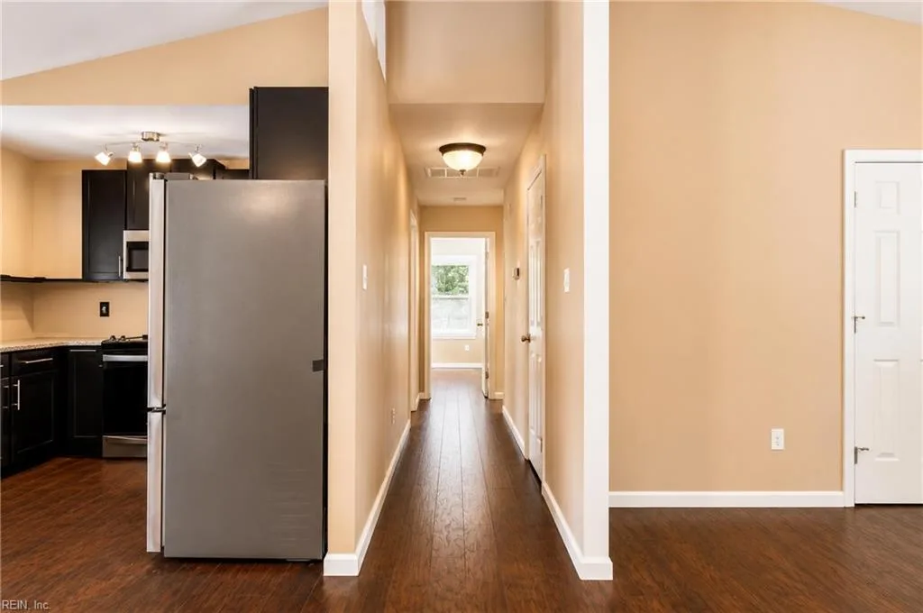 8253 Manor DR, GLOUCESTER VA 23061 thumb 12