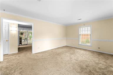 318 Williamsburg CT, NEWPORT NEWS VA 23606 thumb 12
