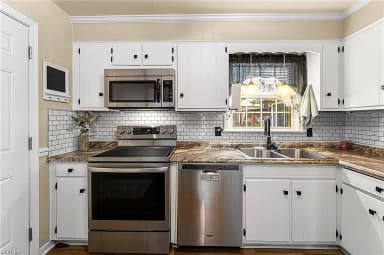 318 Williamsburg CT, NEWPORT NEWS VA 23606 thumb 7