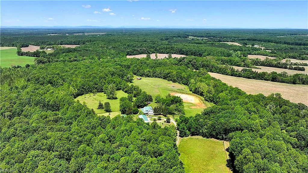 1399 Apple Grove RD, MINERAL VA 23117 - Photo 2