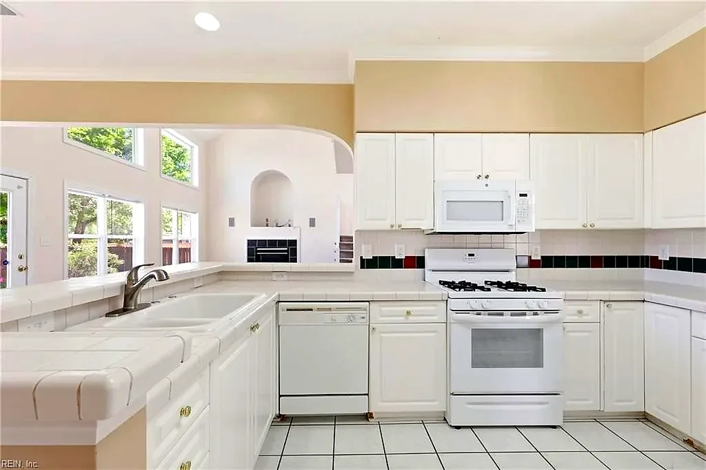 953 Sandoval DR, VIRGINIABEACH VA 23454 thumb 12