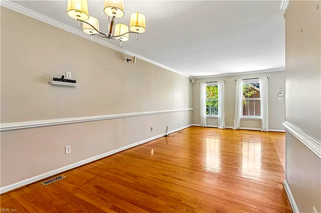 305 Shirley AVE, NORFOLK VA 23517 thumb 9