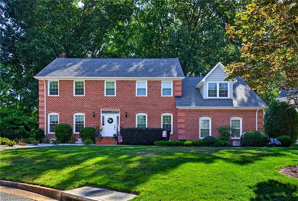 508 Birkdale CT, YORKTOWN VA 23693 - Photo 2