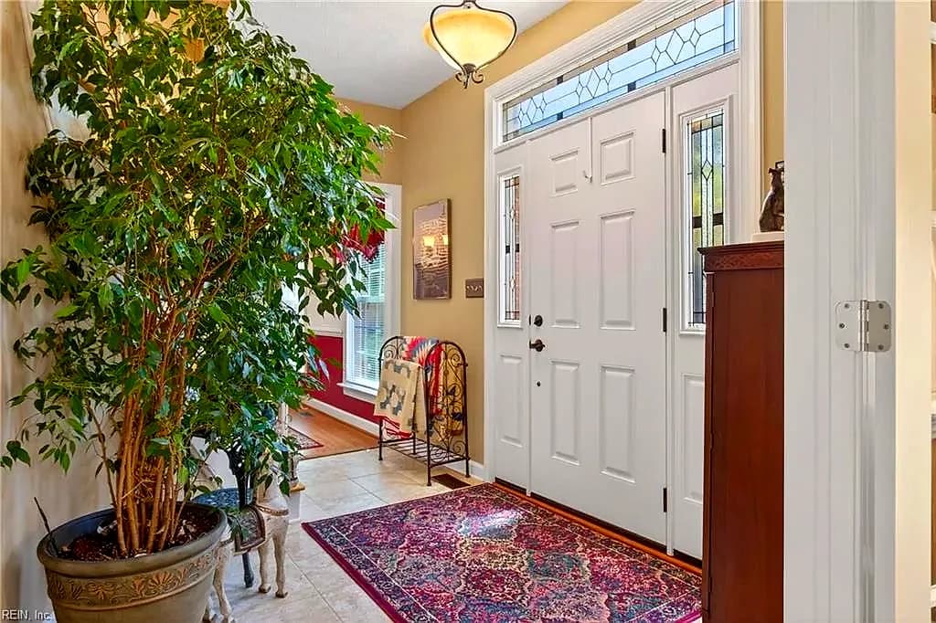 508 Birkdale CT, YORKTOWN VA 23693 - Photo 5