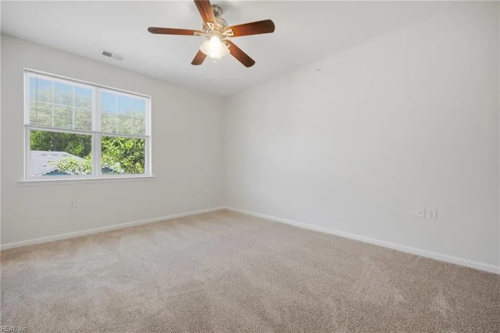 2424 Chancery LN #303, CHESAPEAKE VA 23321 thumb 11