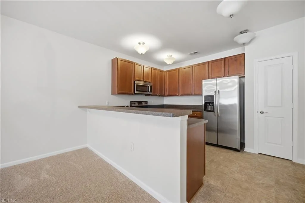 2424 Chancery LN #303, CHESAPEAKE VA 23321 thumb 6