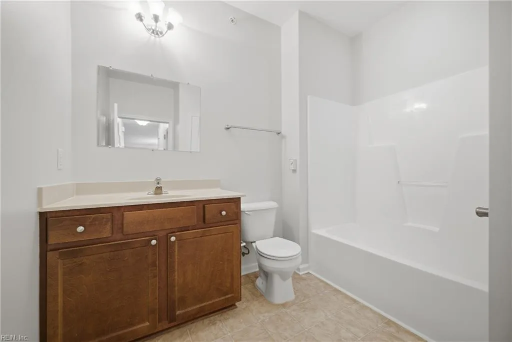 2424 Chancery LN #303, CHESAPEAKE VA 23321 thumb 10