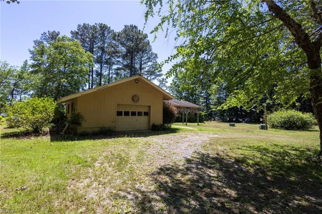 456 Ridge RD, HARTFIELD VA 23071 thumb 12