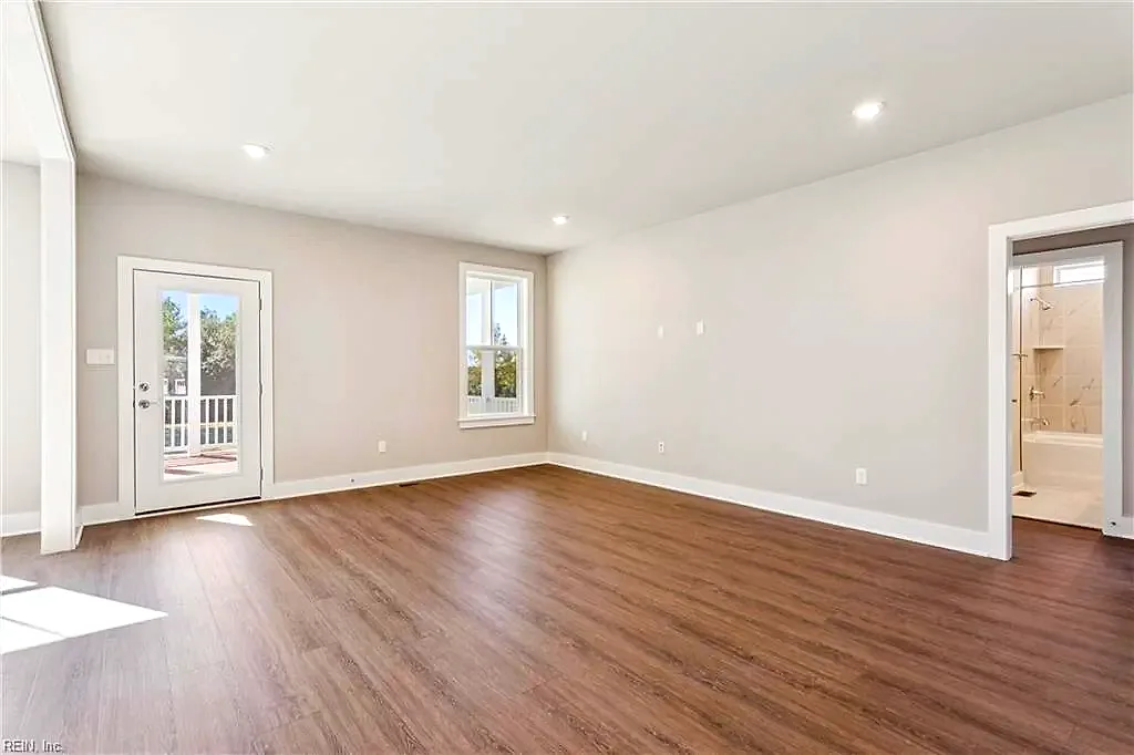 122 Robert Bruce RD, POQUOSON VA 23662 thumb 6