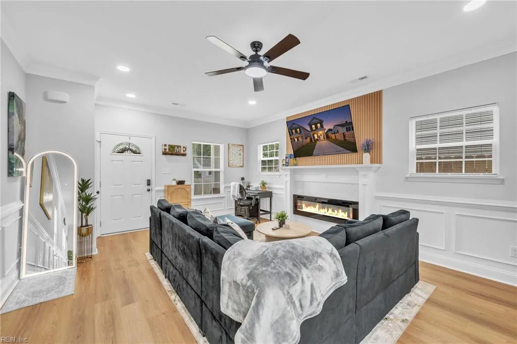 714 Ridgeway AVE, HAMPTON VA 23661 thumb 7