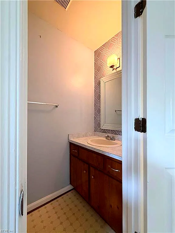 169 Howard DR, WILLIAMSBURG VA 23185 thumb 9