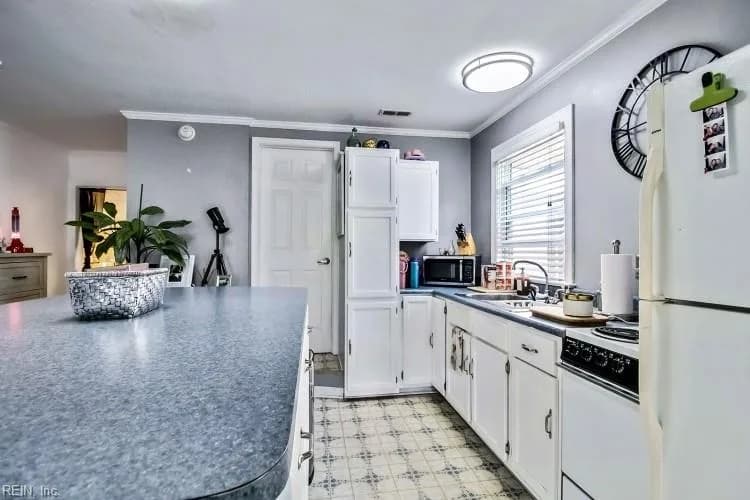 2035 Tuck ST, CHESAPEAKE VA 23322 thumb 6