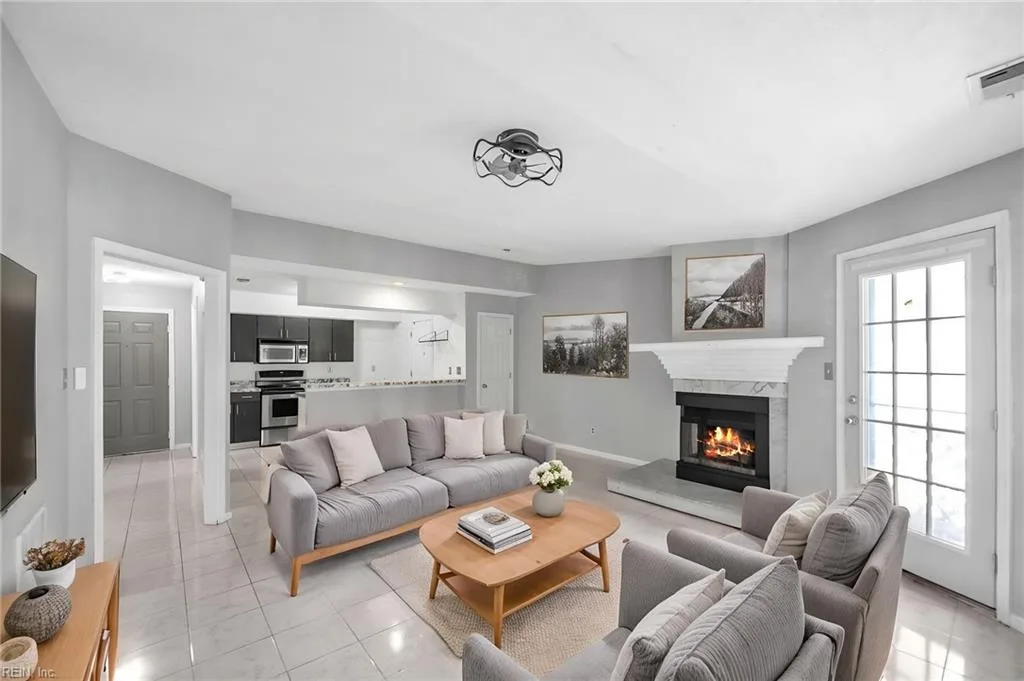 717 Inlet QUAY #H, CHESAPEAKE VA 23320 thumb 9