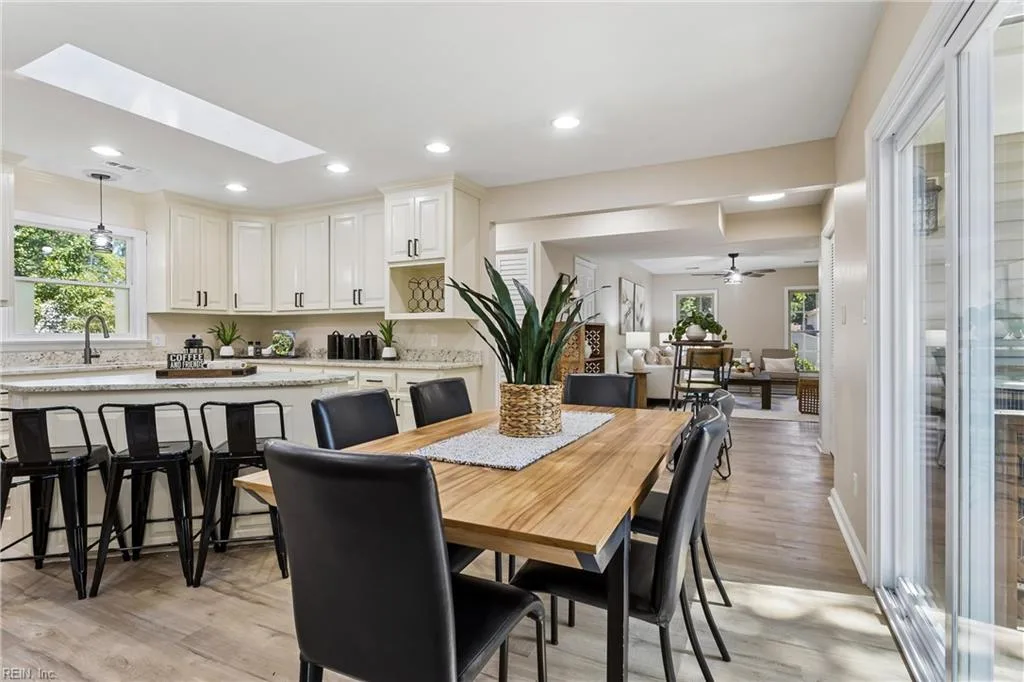 99 W Rexford DR, NEWPORTNEWS VA 23608 thumb 12