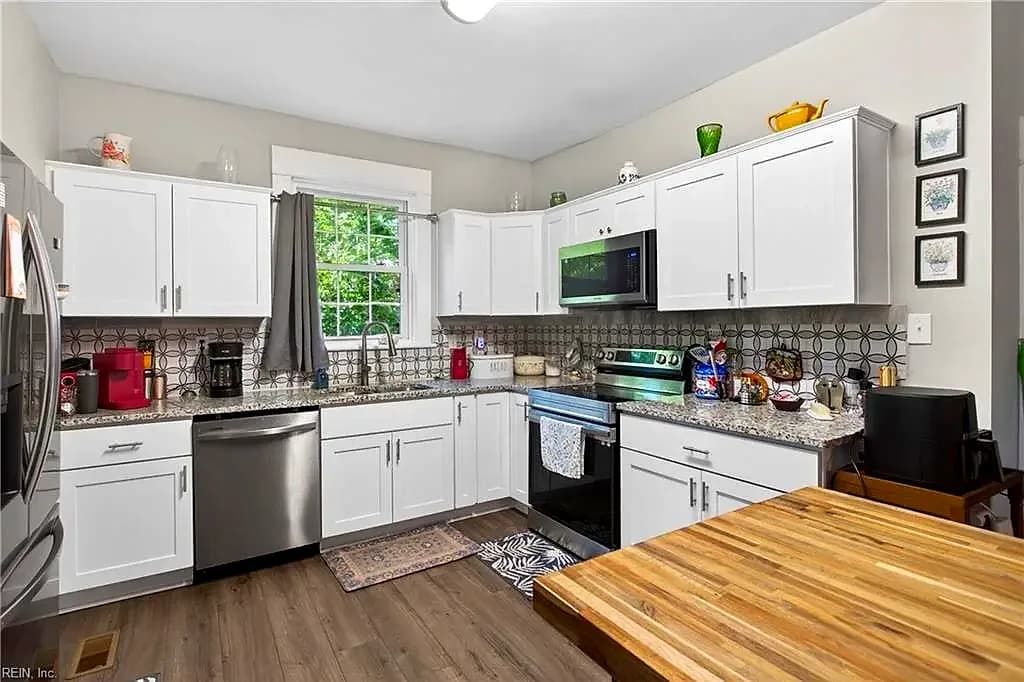 221 Cedar ST, SUFFOLK VA 23434 thumb 9