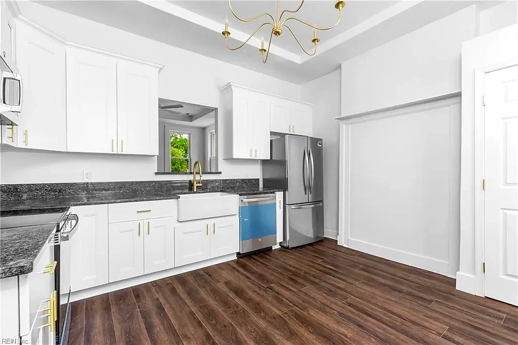 410 W 29th ST, NORFOLK VA 23508 thumb 9