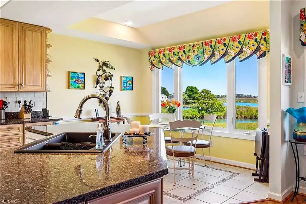 23 Mizzen CIR, HAMPTON VA 23664 thumb 12