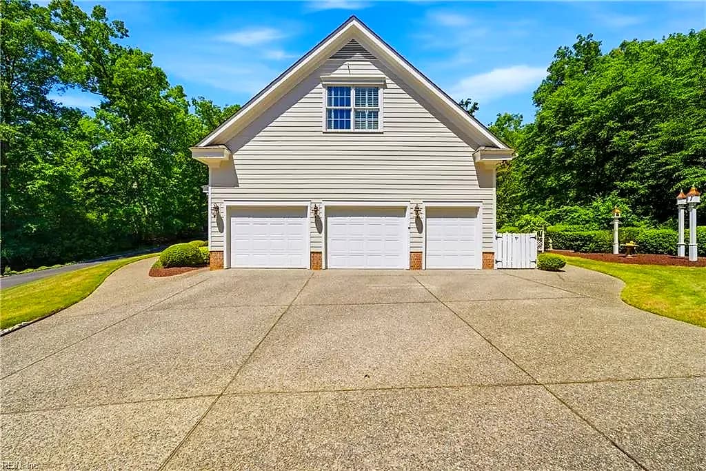 3151 Windy Branch DR, TOANO VA 23168 - Photo 3