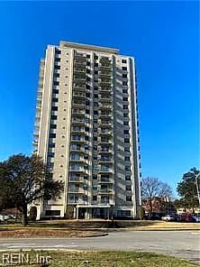 1 Crawford PW #1306, PORTSMOUTH VA 23704 - Main photo