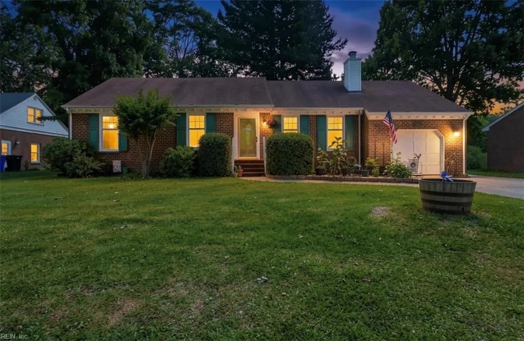 633 Rock DR, CHESAPEAKE VA 23323 - Main photo
