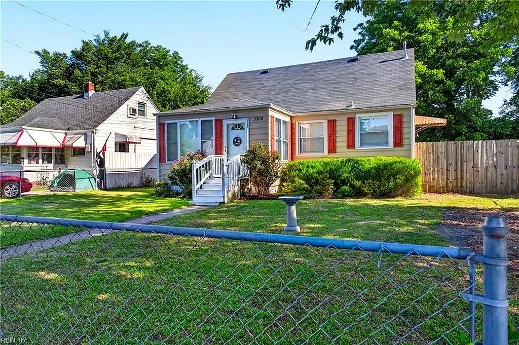 3304 Winchester DR, PORTSMOUTH VA 23707 - Photo 4