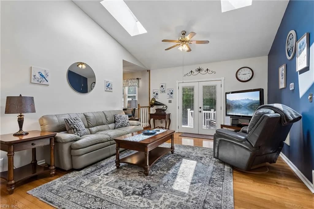 9006 Indian RD, GLOUCESTER VA 23061 thumb 7