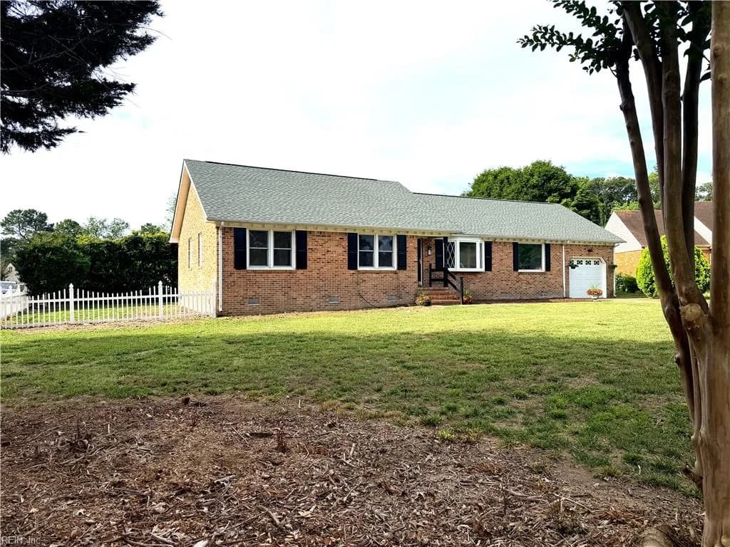 5304 Gale DR, VIRGINIABEACH VA 23464 - Photo 4
