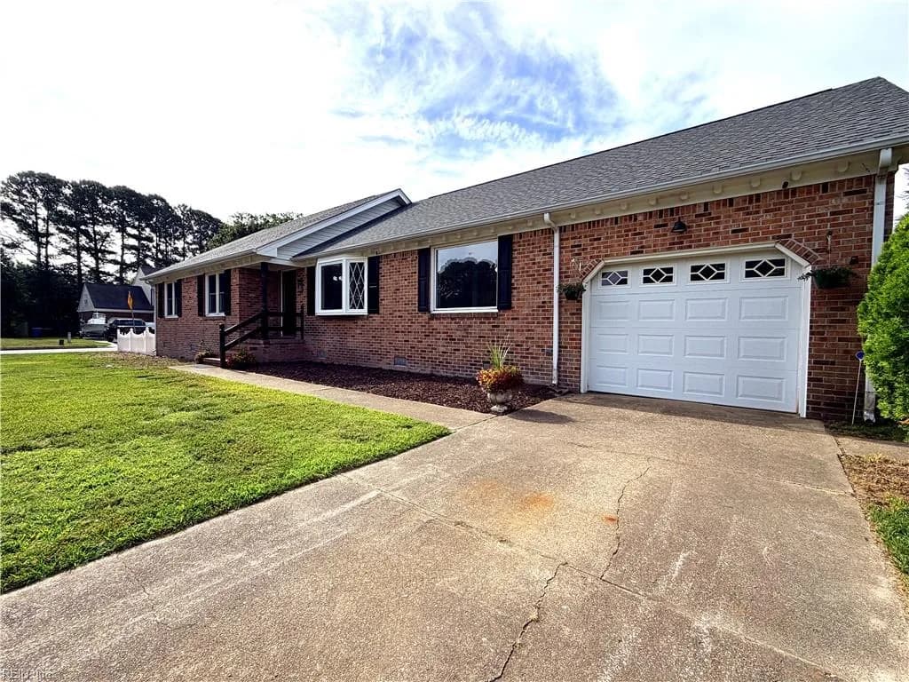 5304 Gale DR, VIRGINIABEACH VA 23464 - Photo 5