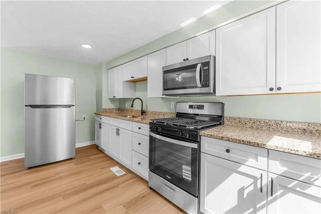 2707 Pinewell ST, PORTSMOUTH VA 23702 thumb 11