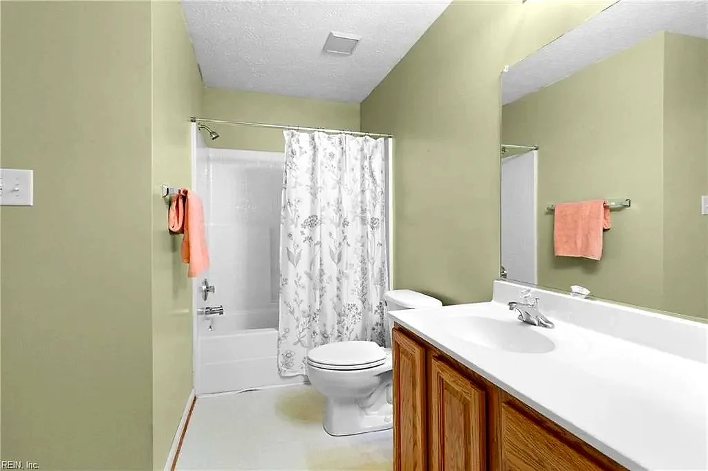 7752 The Points PL #703, GLOUCESTERPOINT VA 23062 thumb 11