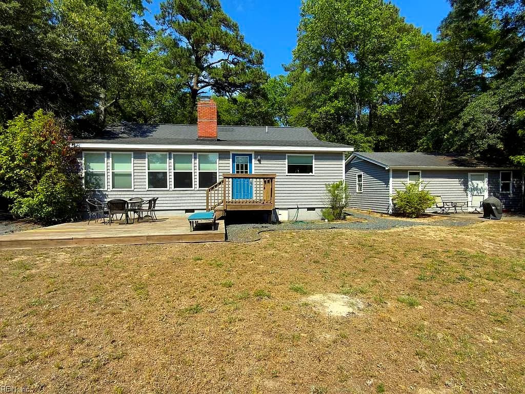 227 Colonial Beach RD, JARVISBURG NC 27947 - Main photo