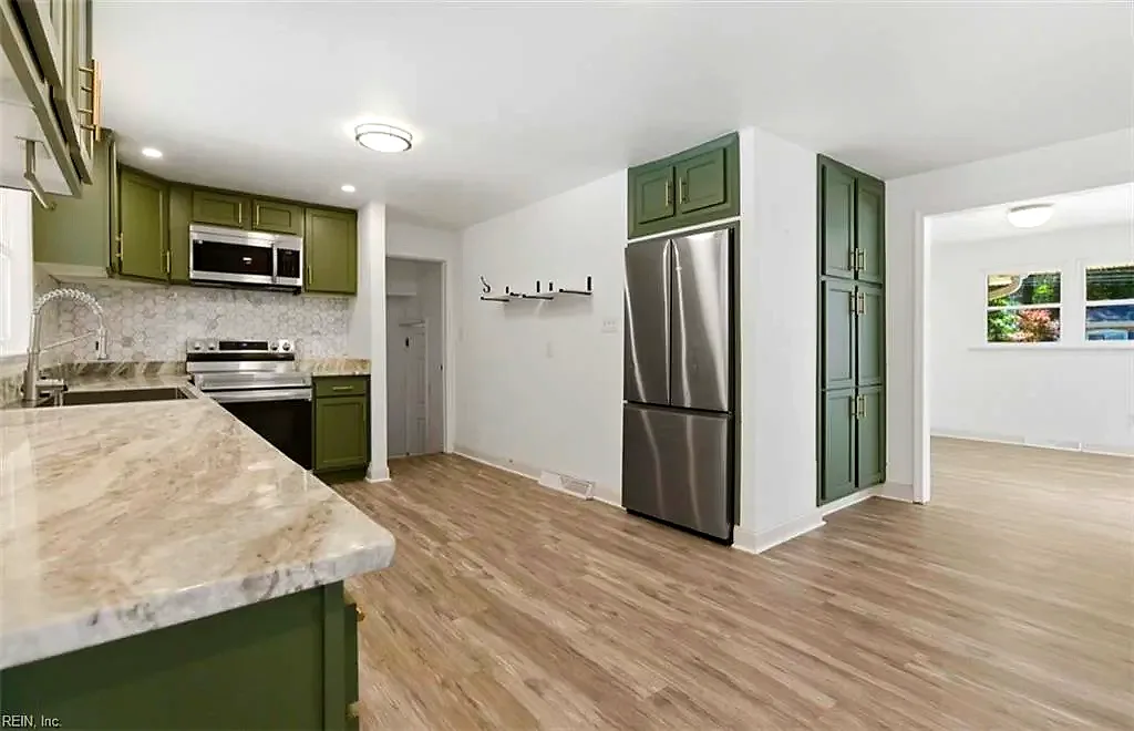308 Mapleshore DR, CHESAPEAKE VA 23320 thumb 11