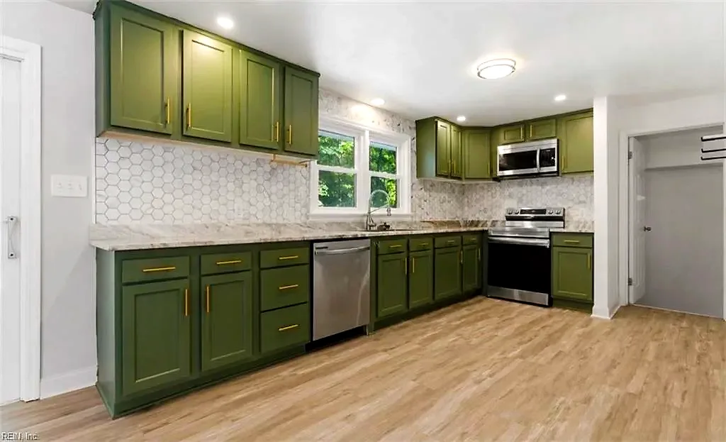 308 Mapleshore DR, CHESAPEAKE VA 23320 thumb 9
