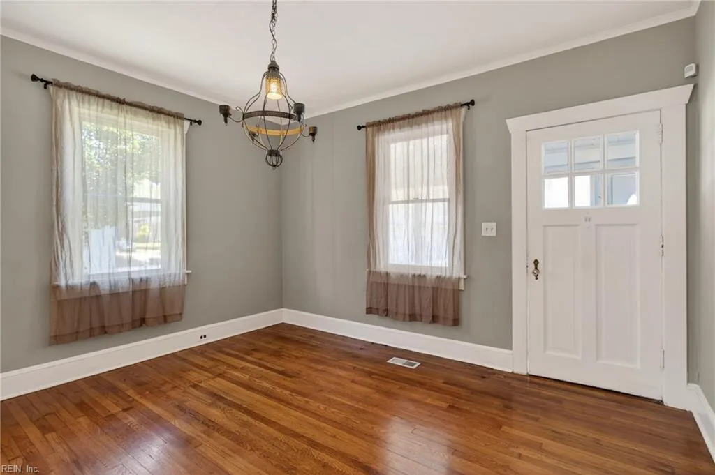 130 W Ocean AVE, NORFOLK VA 23503 thumb 6