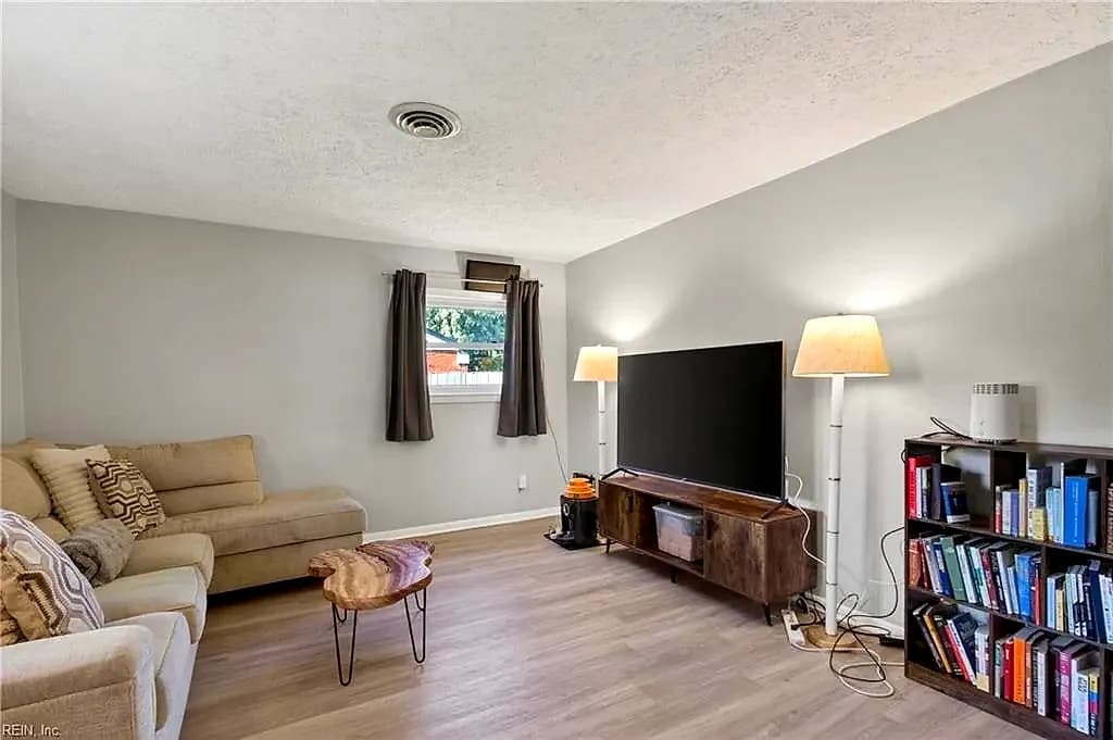 657 Declaration RD, VIRGINIABEACH VA 23462 thumb 6